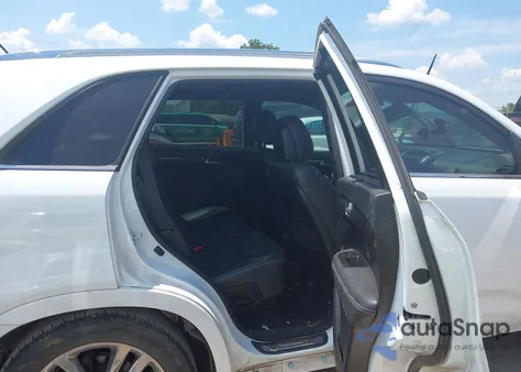 2014 Kia Sorento Limited V6 z USA, uszkodzony, nr VIN 5XYKW4A78EG490280